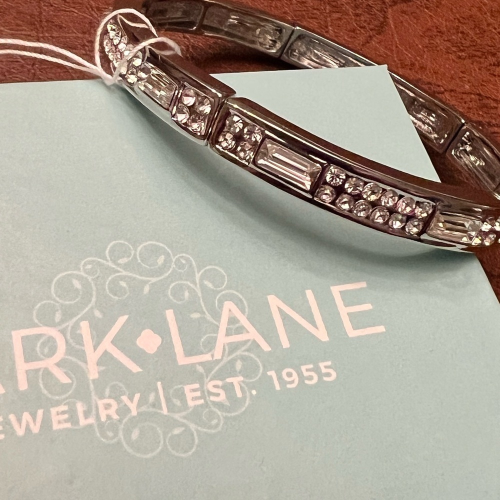 Park Lane LOGAN Silver & Crystal Bangle Bracelet, Stretch to Fit, 2 1/4”, NWT - Picture 5 of 6
